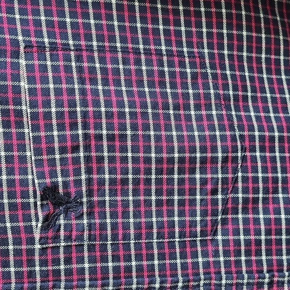American Eagle Classic Fit Checkerd Button Down Shirt - Picture 3 of 7